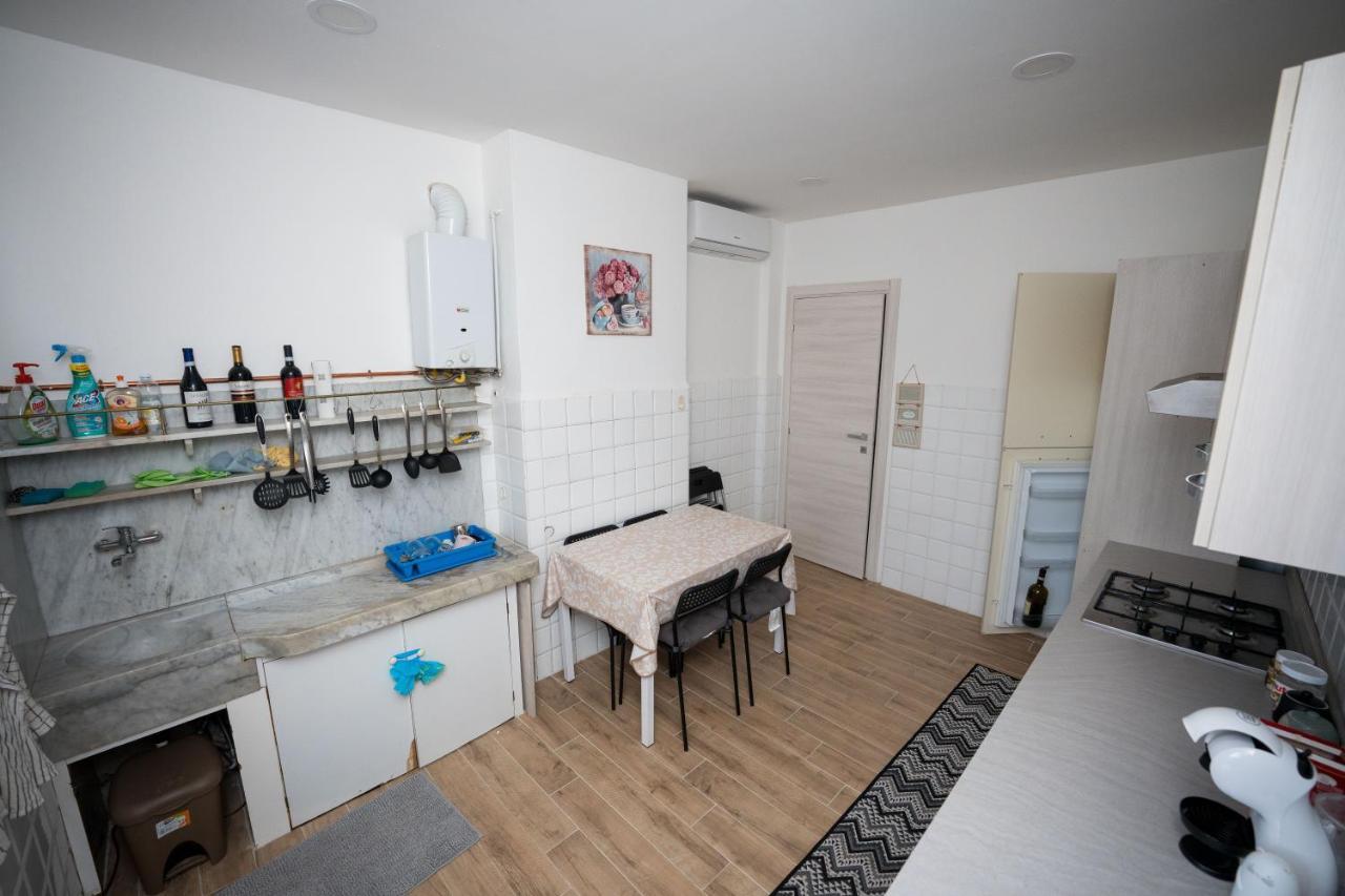 Intero Appartamento A Genova Екстериор снимка