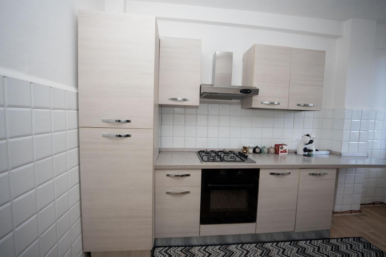 Intero Appartamento A Genova Екстериор снимка